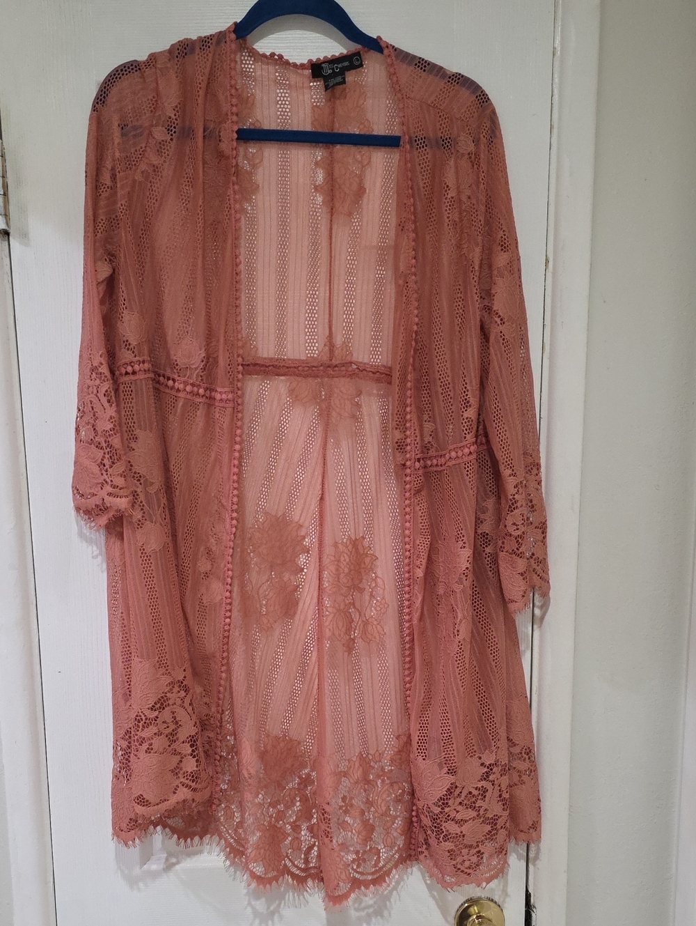 Miss Chievous Dusty Rose Lace Kimono